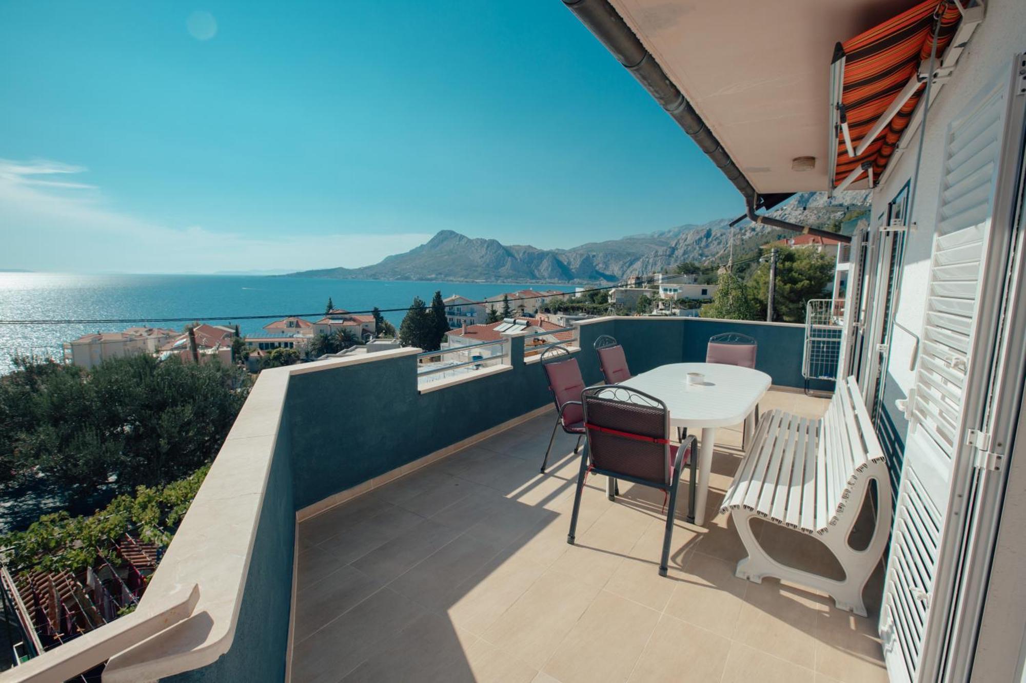 Apartmani Miljak Omiš Kültér fotó
