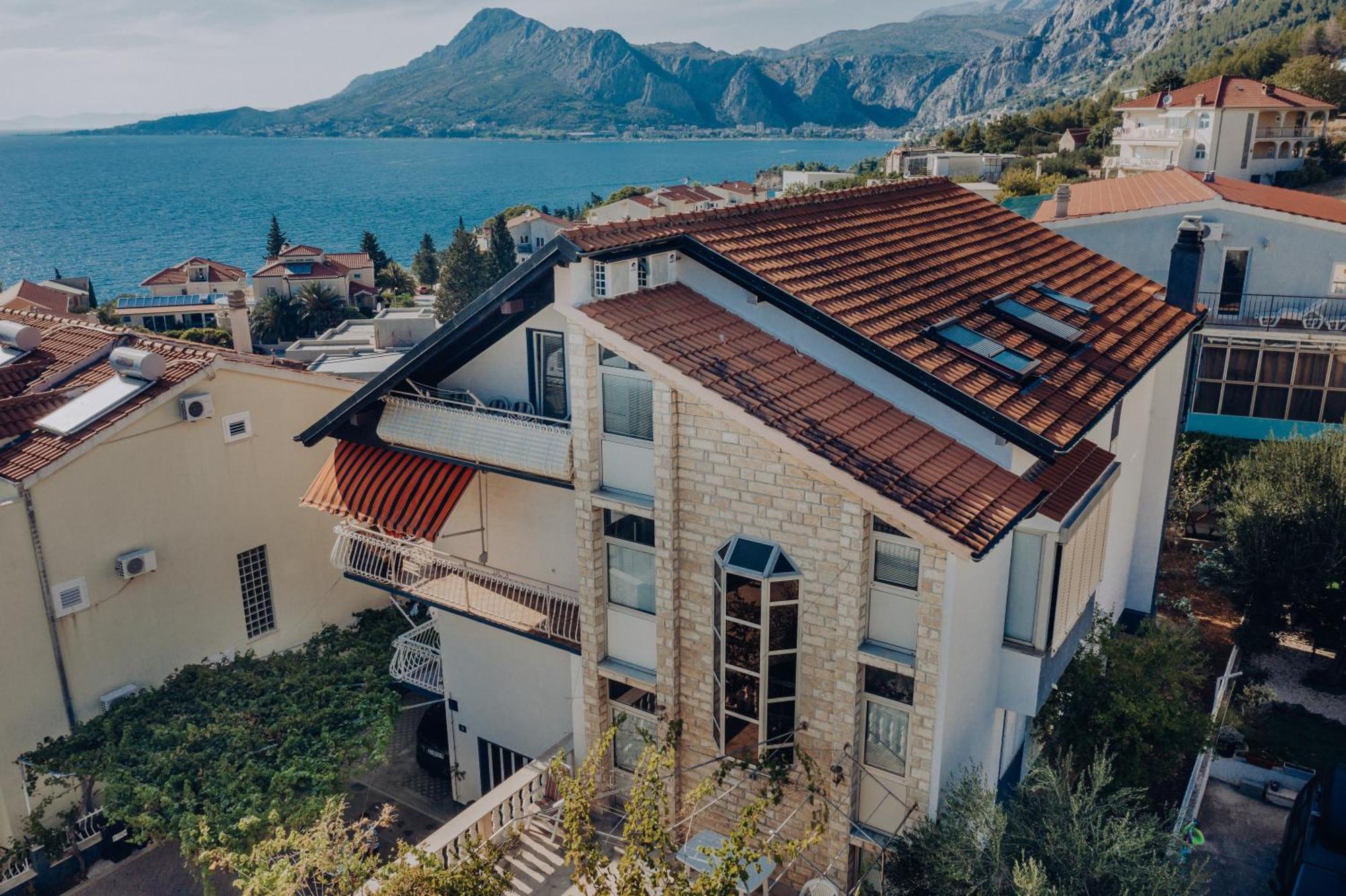 Apartmani Miljak Omiš Kültér fotó